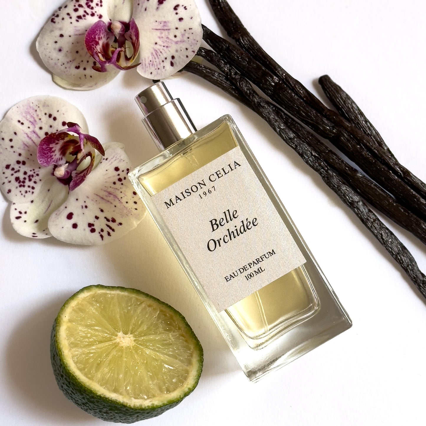 Belle Orchidée entre notas de bergamota, orquídea y vainilla.