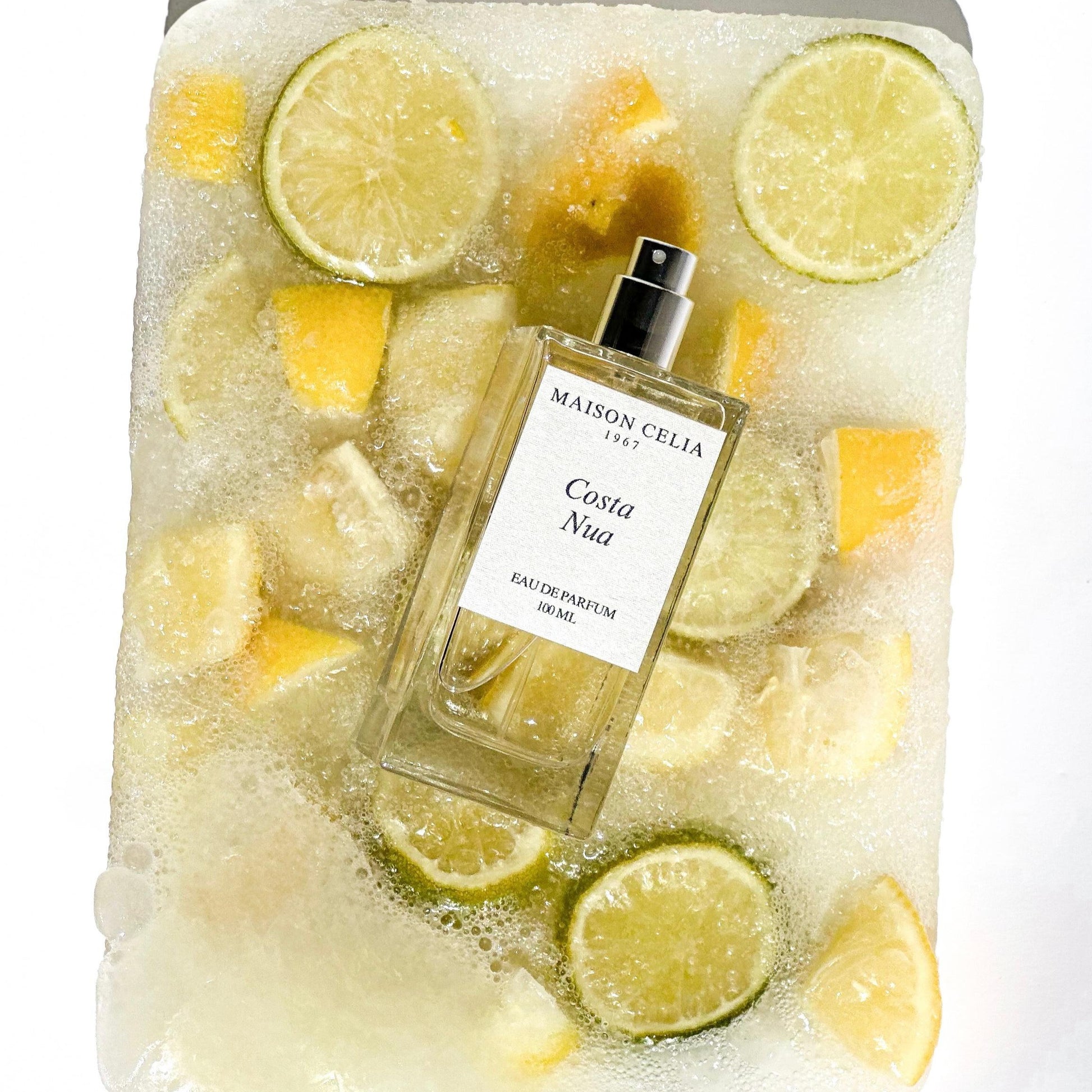 Costa Nua Eau de Parfum de Maison Celia en hielo y bergamotas
