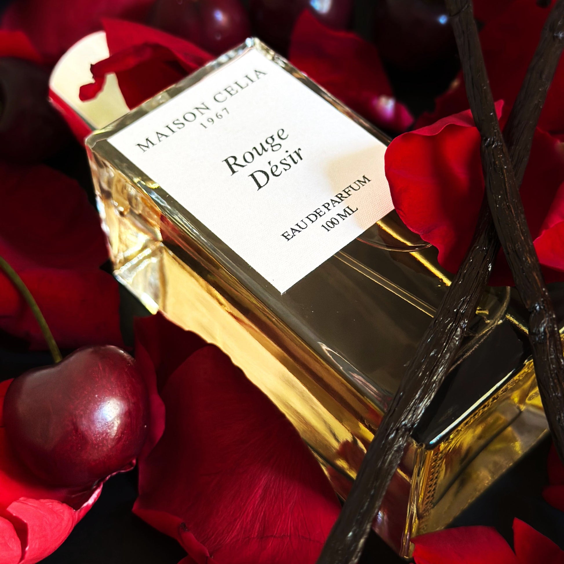 Rouge Désir Eau de Parfum. Un perfume afrutado gourmand de Maison Celia.