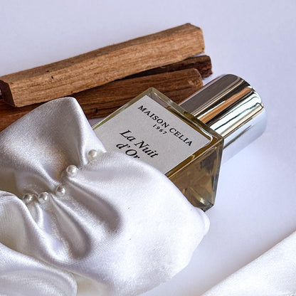 La Nuit d'Or de Maison Celia, un perfume amaderado con nota de sándalo.